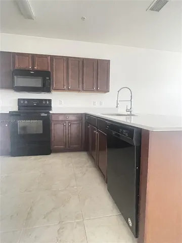 $2,800 | 210 Northwest 109th Avenue, Unit 105, Miami, FL 33172