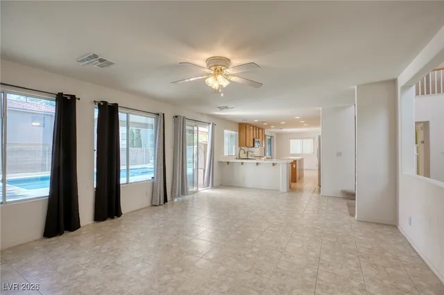 $3,000 | 6519 Giant Oak Street, North Las Vegas, NV 89084