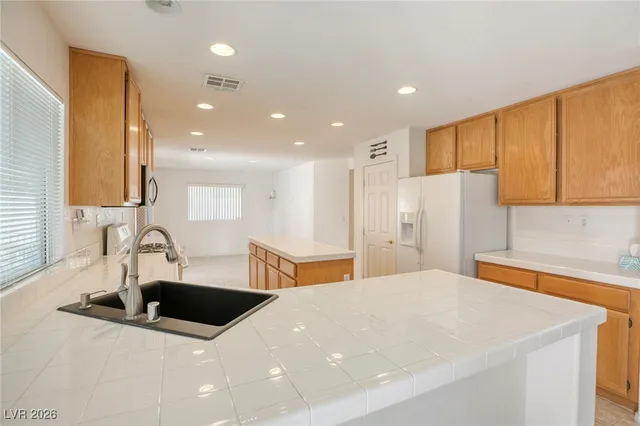 $3,000 | 6519 Giant Oak Street, North Las Vegas, NV 89084