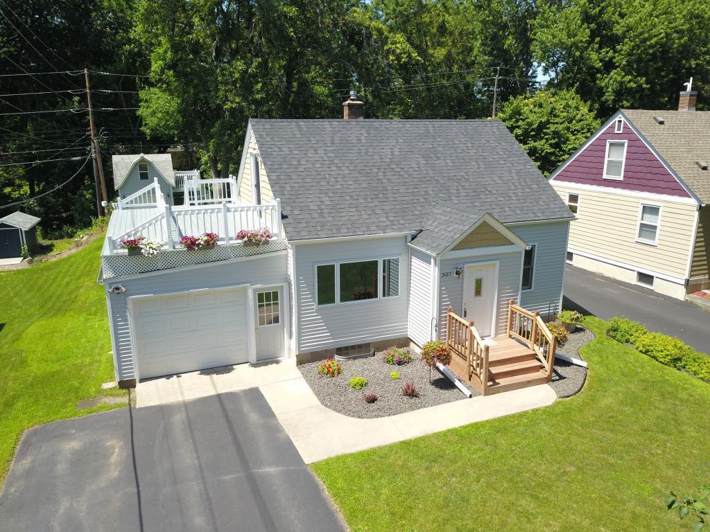 307 11th Street Hudson, WI 54016 - Photo 1 of 41 Gallery Image 1