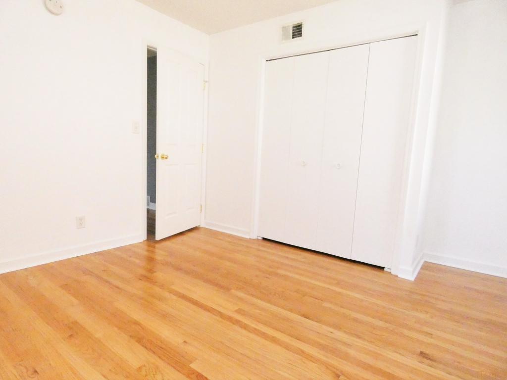307 11th Street Hudson, WI 54016 - Photo 12 of 41 Gallery Image 12
