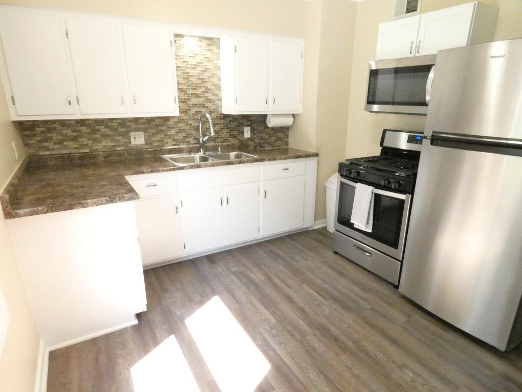 307 11th Street Hudson, WI 54016 - Photo 6 of 41 Gallery Image 6