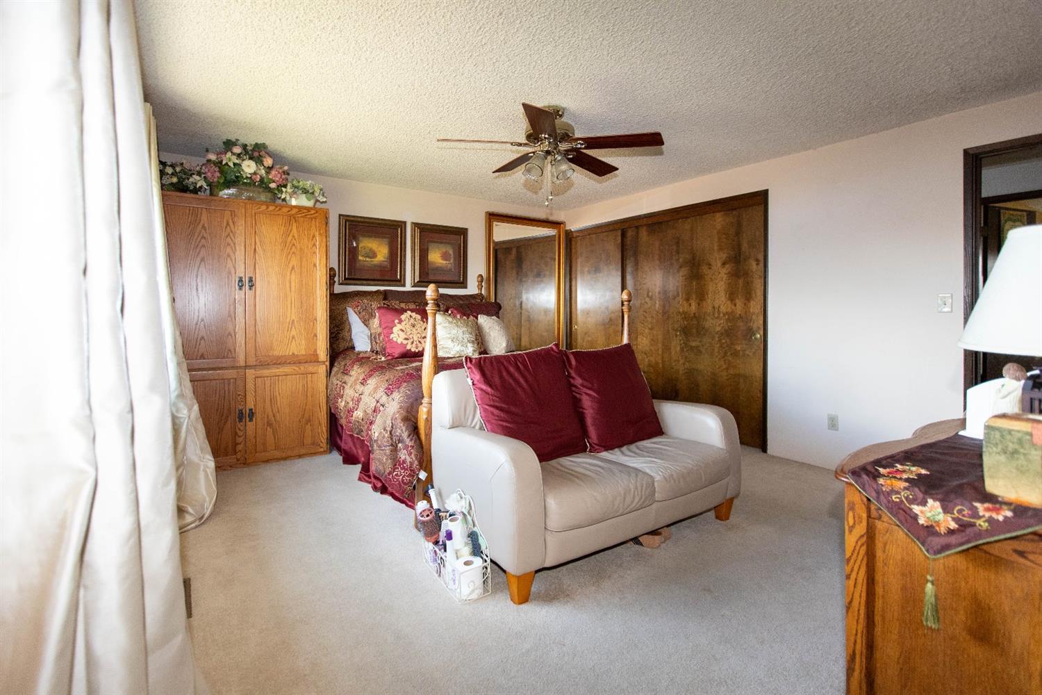 2286 Delta Waters Road Medford, OR 97504 - Photo 19 of 33 Additional Photo