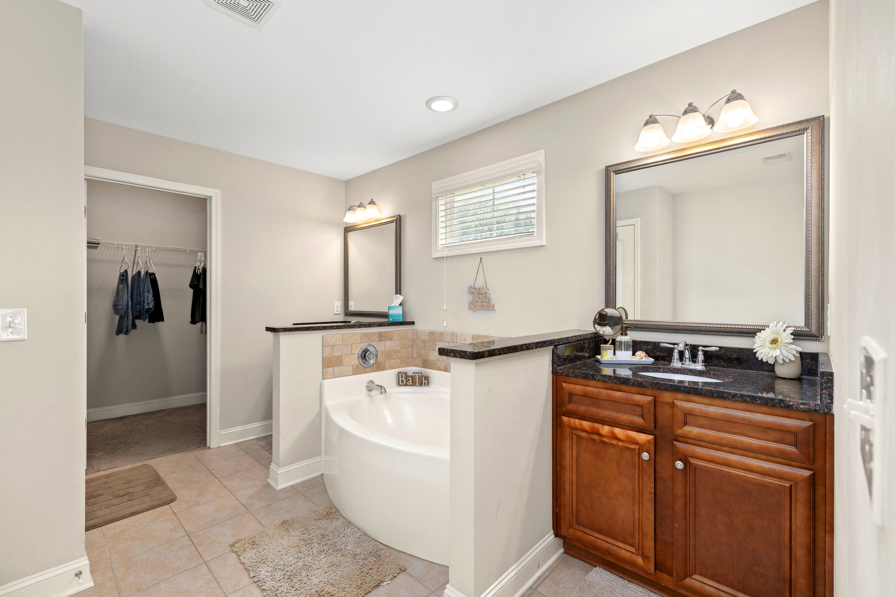 565 Curlew Circle Sumter, SC 29150 - Photo 40 of 46 master bath, double vanities, garden tub and separate stand up shower