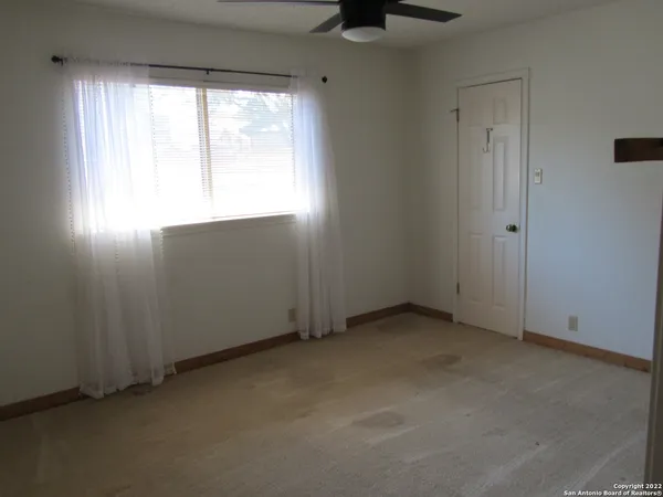 $2,300 | 1947 Encino Belle Street, San Antonio, TX 78259