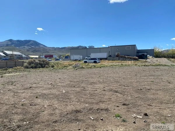 $39,500 | 921 Custer Street, Challis, ID 83226