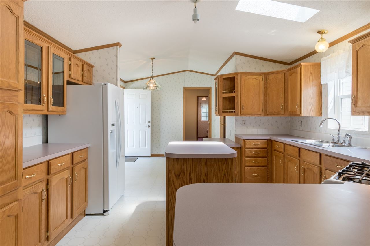 31 Adams Park Rye, NH 03870 - Photo 8 of 22