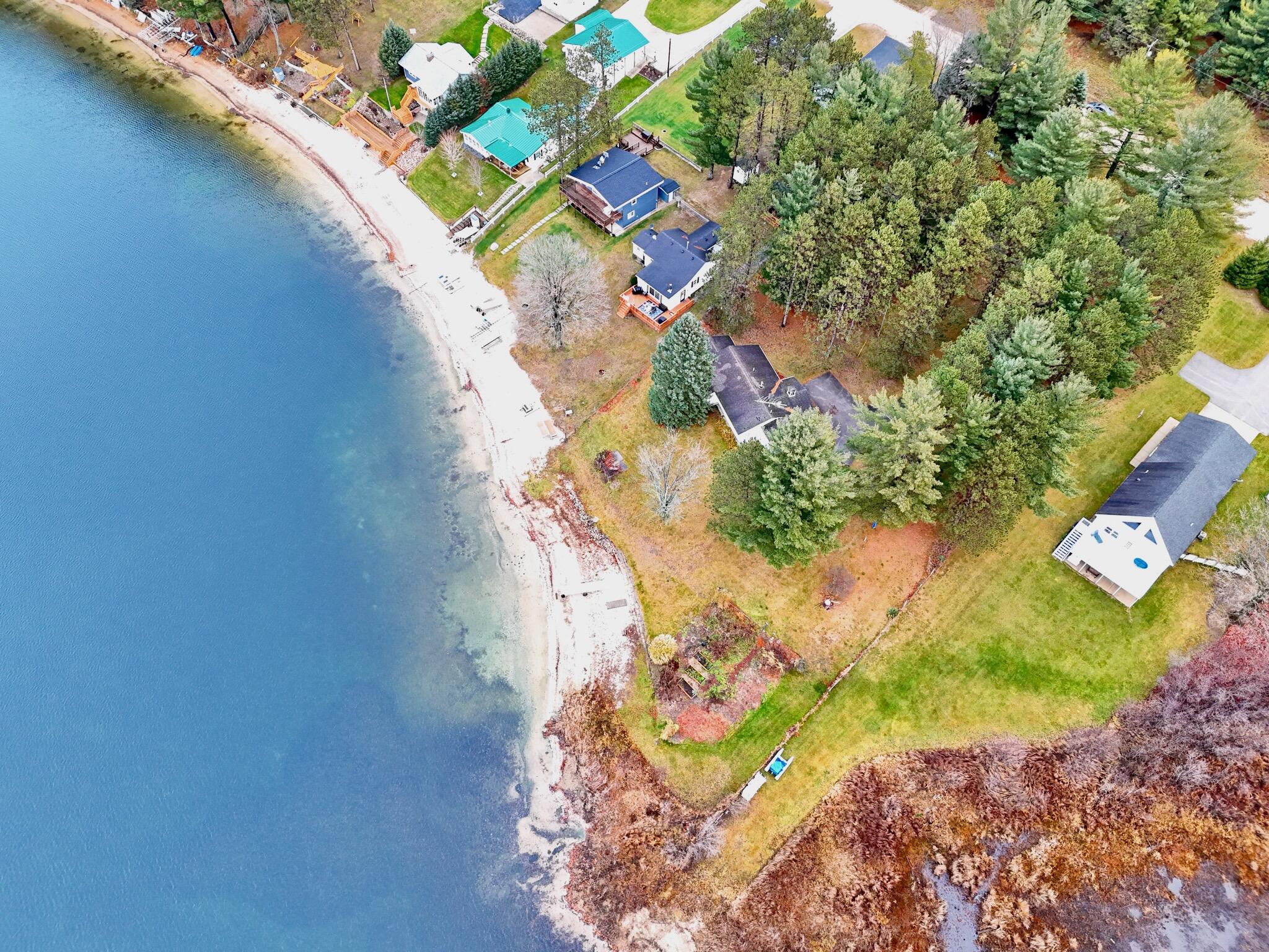 347 27 1/4 Road Cadillac, MI 49601 - Photo 8 of 57 DJI_20231116215031_0099_D