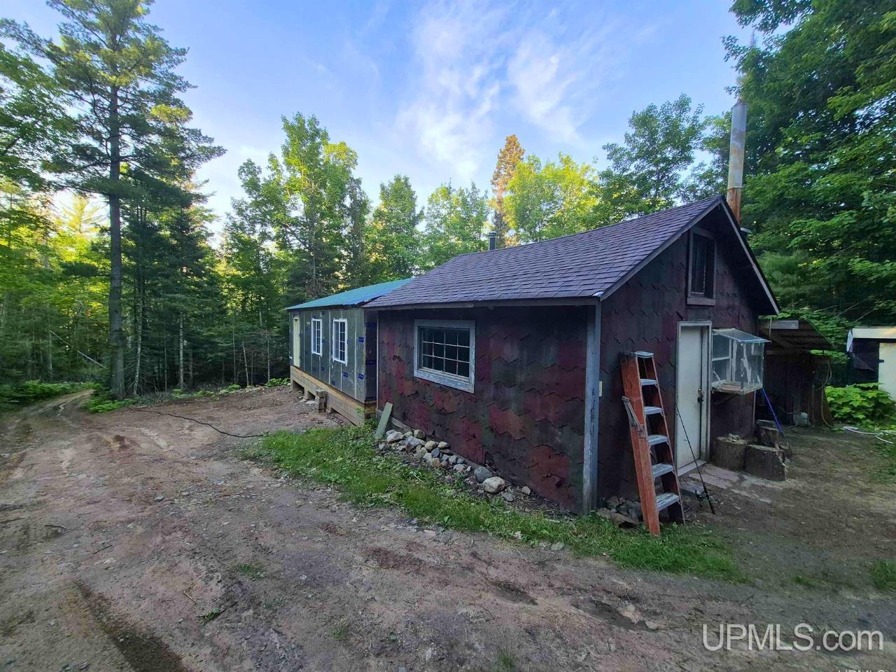 46 County Aat Road Ishpeming, MI 49849 - Photo 3 of 44