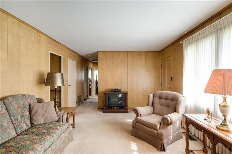 213 Holly Place Road Mount Pleasant, PA 15666 - Photo 6 of 25 Gallery Image 6