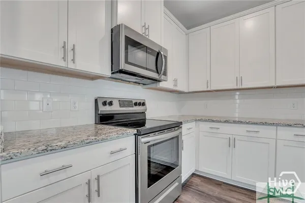 $2,300 | 116 Ainsdale Drive, Richmond Hill, GA 31324