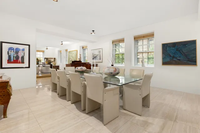 $6,995,000 | 860 Park Avenue, Unit 3 | Upper East Side
