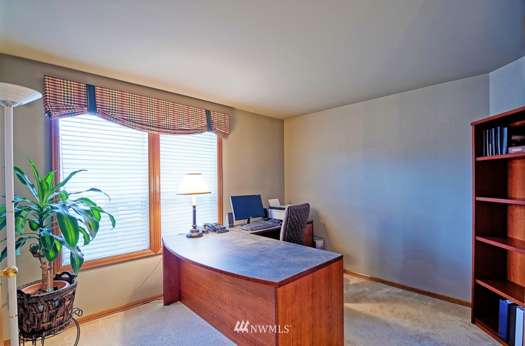 23711 22nd Drive Southeast Bothell, WA 98021 - Photo 5 of 23