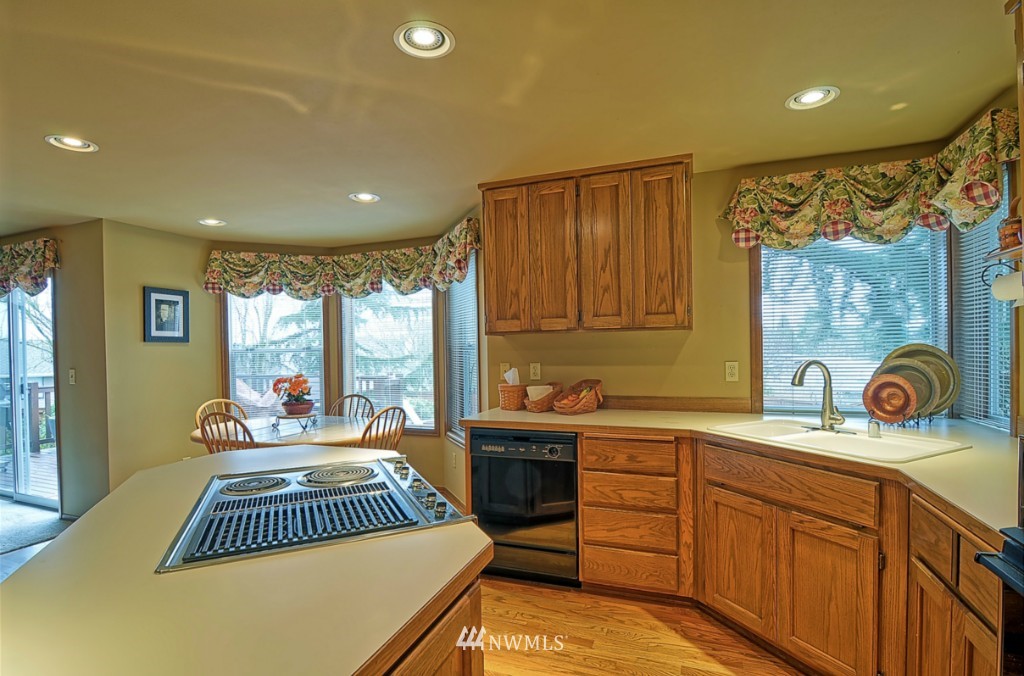 23711 22nd Drive Southeast Bothell, WA 98021 - Photo 8 of 23