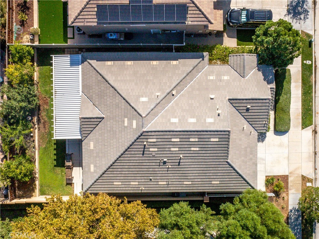 27336 Brandon Lane Temecula, CA 92591 - Photo 38 of 49 a view of a balcony with potted plants