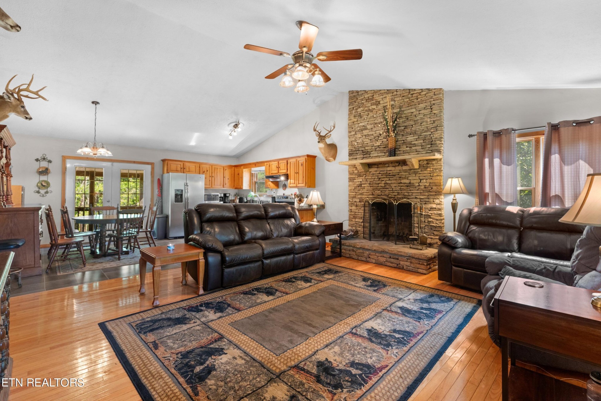 674 East Ball Hollow Road Cosby, TN 37722 - Photo 10 of 33 Gallery Image 10