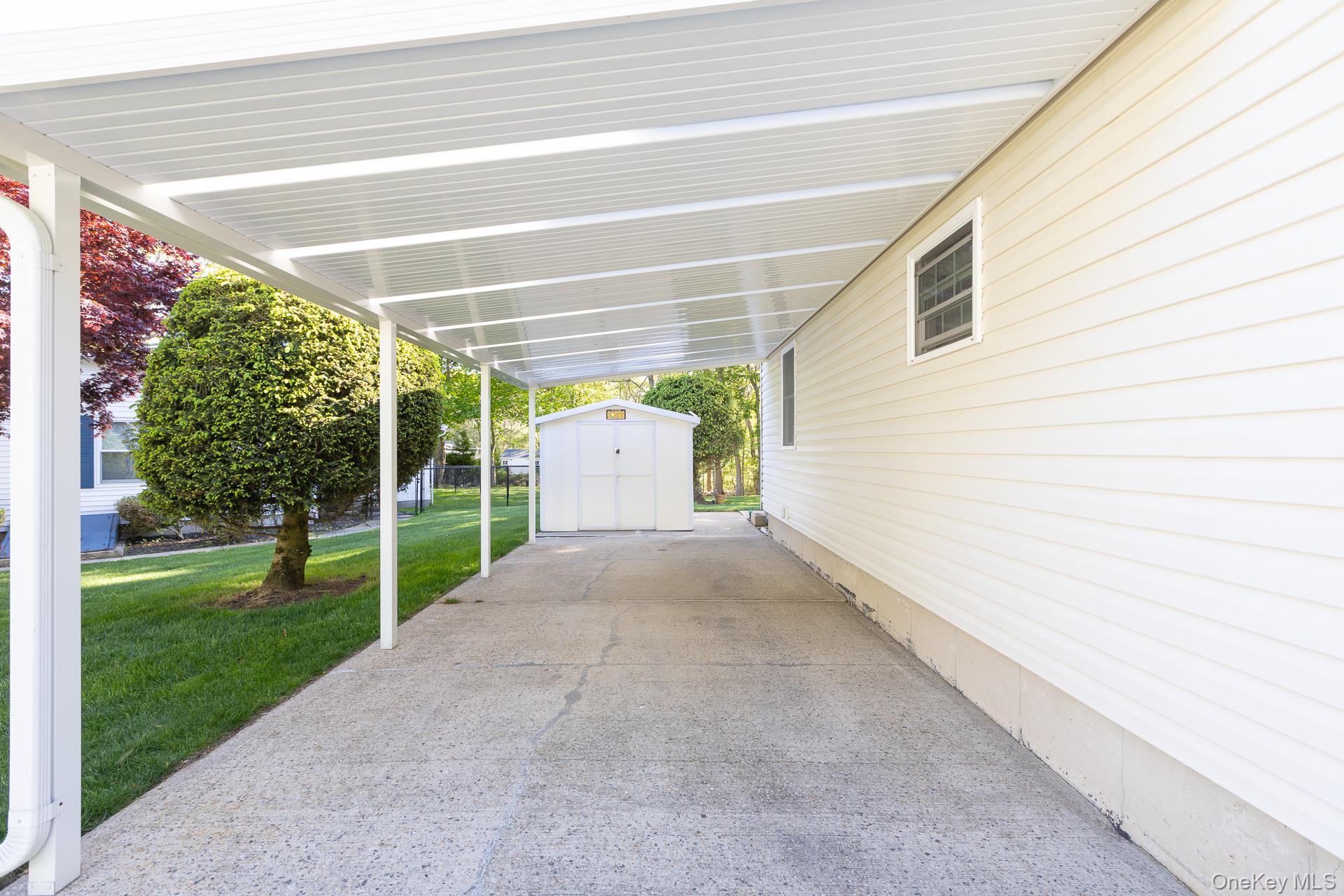1407 Middle Road, Unit 83 Calverton, NY 11933 - Photo 24 of 37