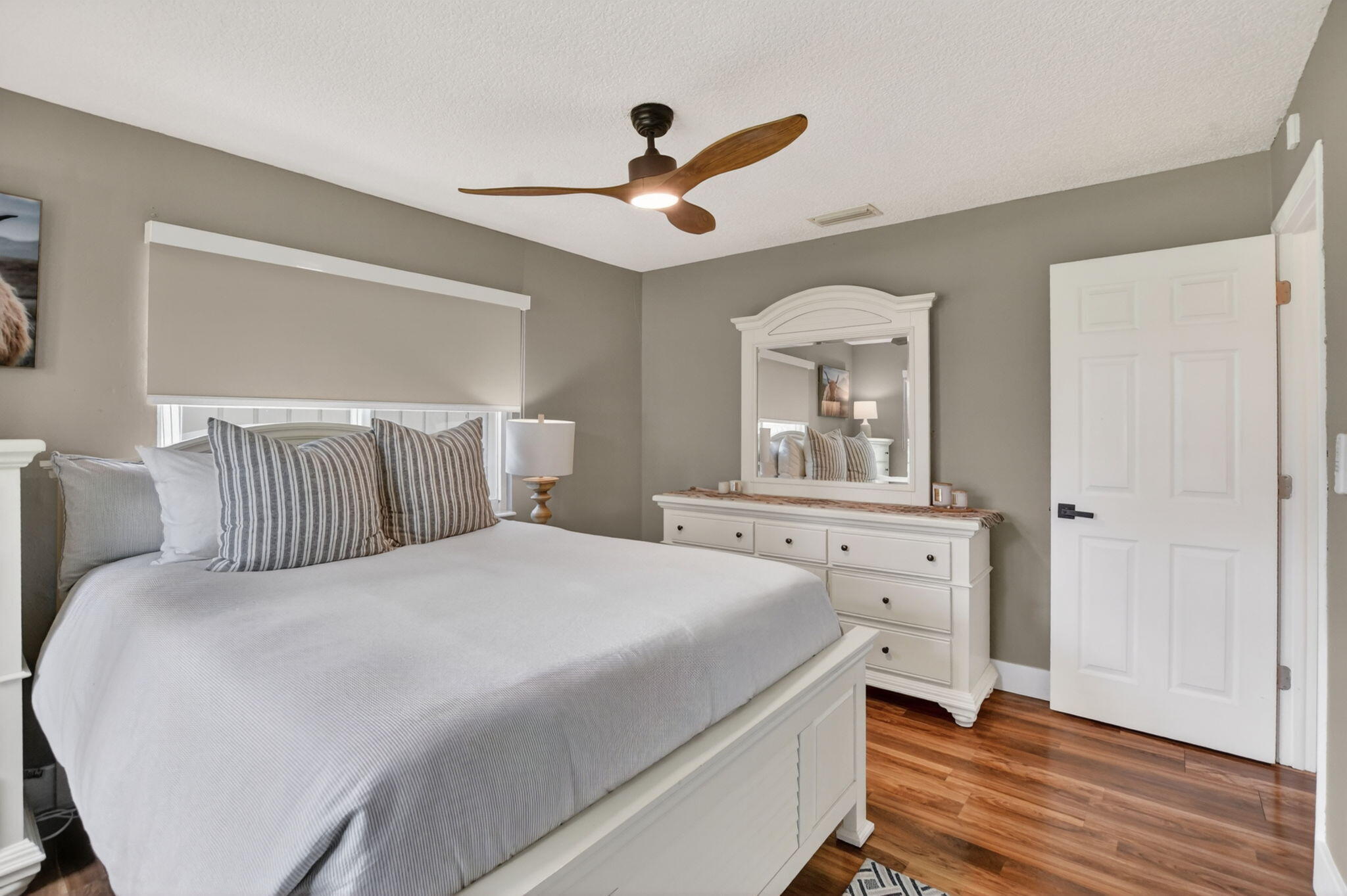 6951 Northeast 7th Avenue Boca Raton, FL 33487 - Photo 39 of 60 39-web-or-mls-DSC_2141