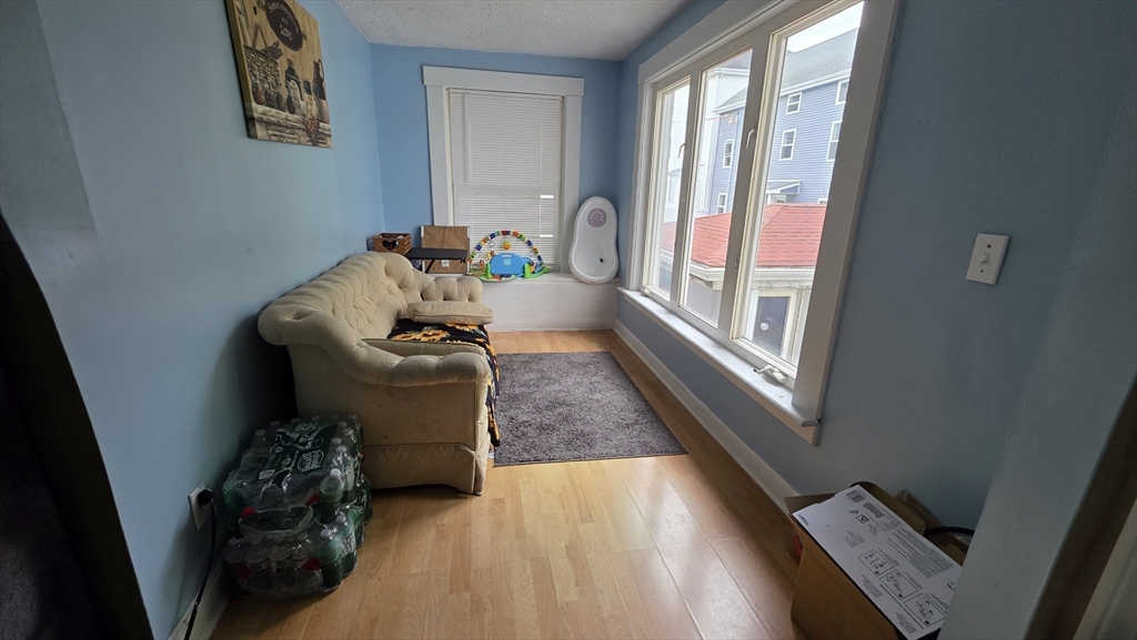 155 Grant Street Fall River, MA 02721 - Photo 11 of 32