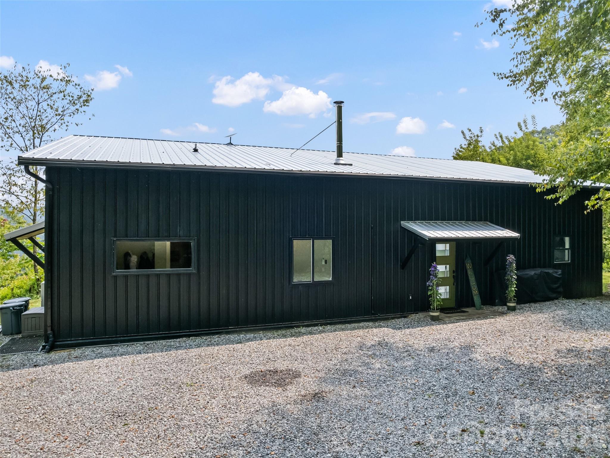 1225 Clark Road Clyde, NC 28721 - Photo 5 of 38