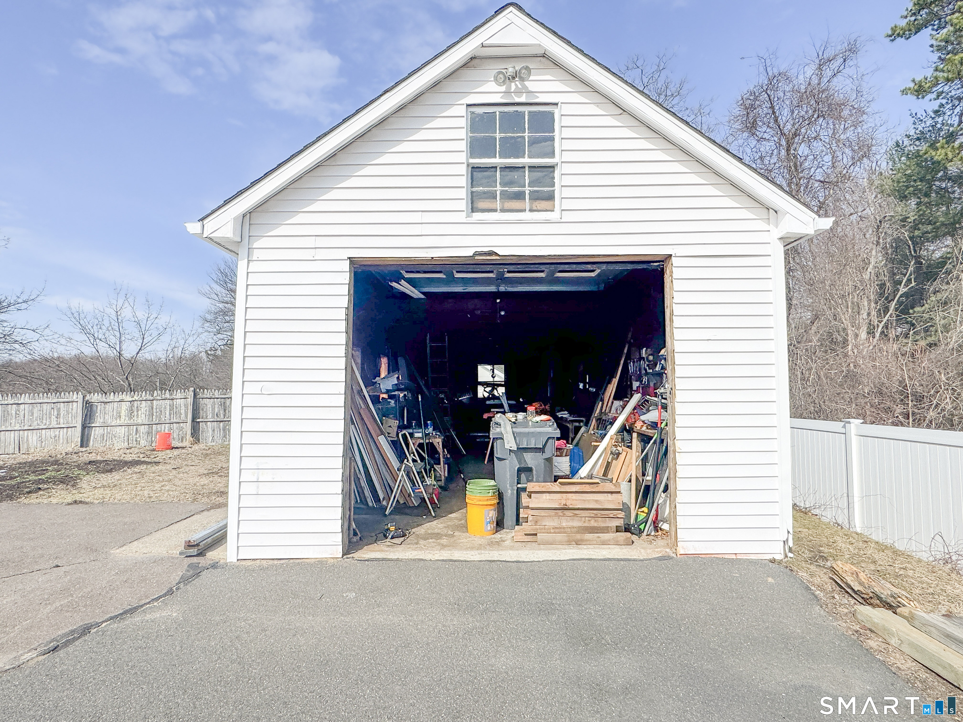 15 Pine Hill Road Enfield, CT 06082 - Photo 13 of 36