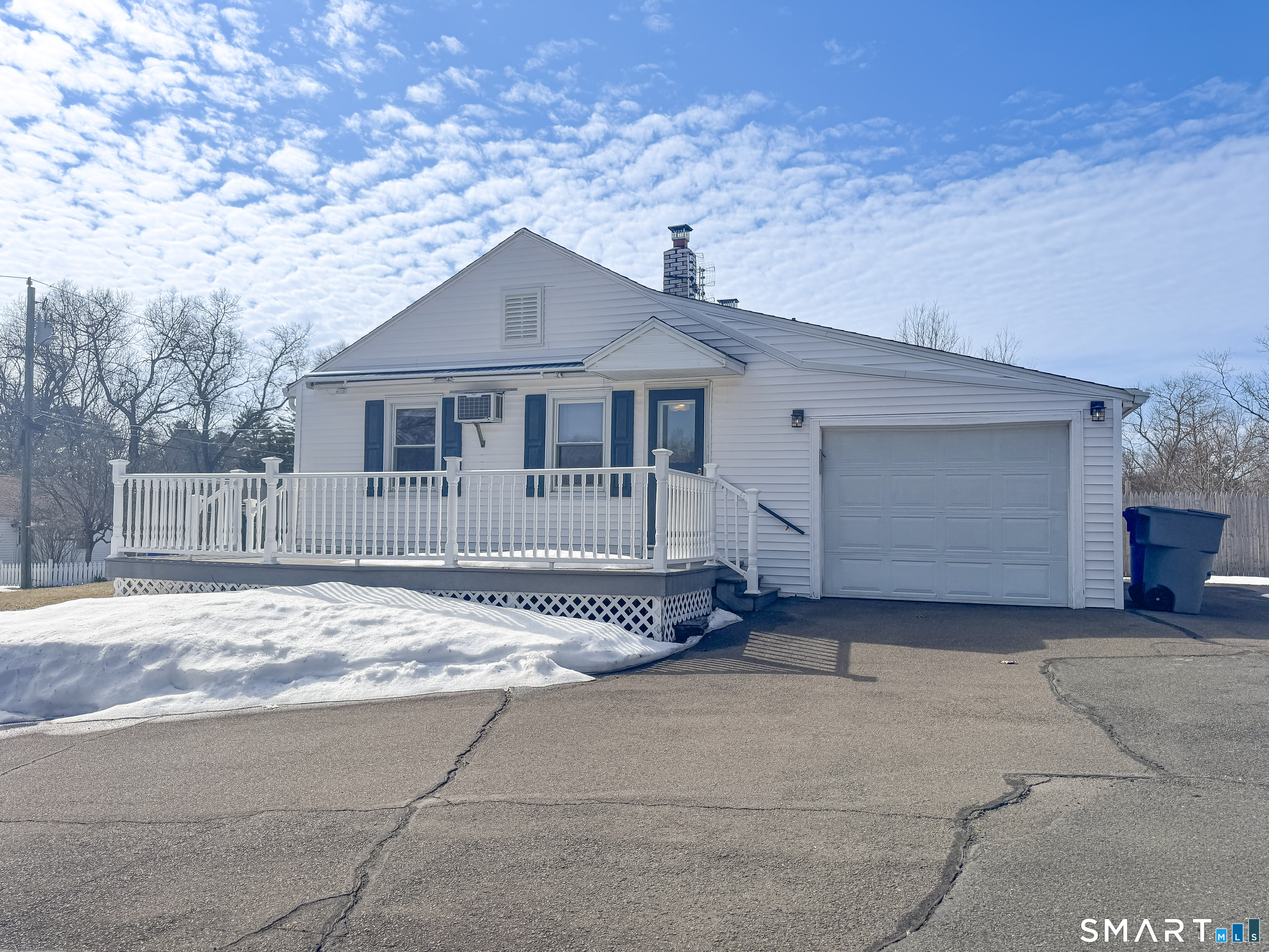 15 Pine Hill Road Enfield, CT 06082 - Photo 7 of 36