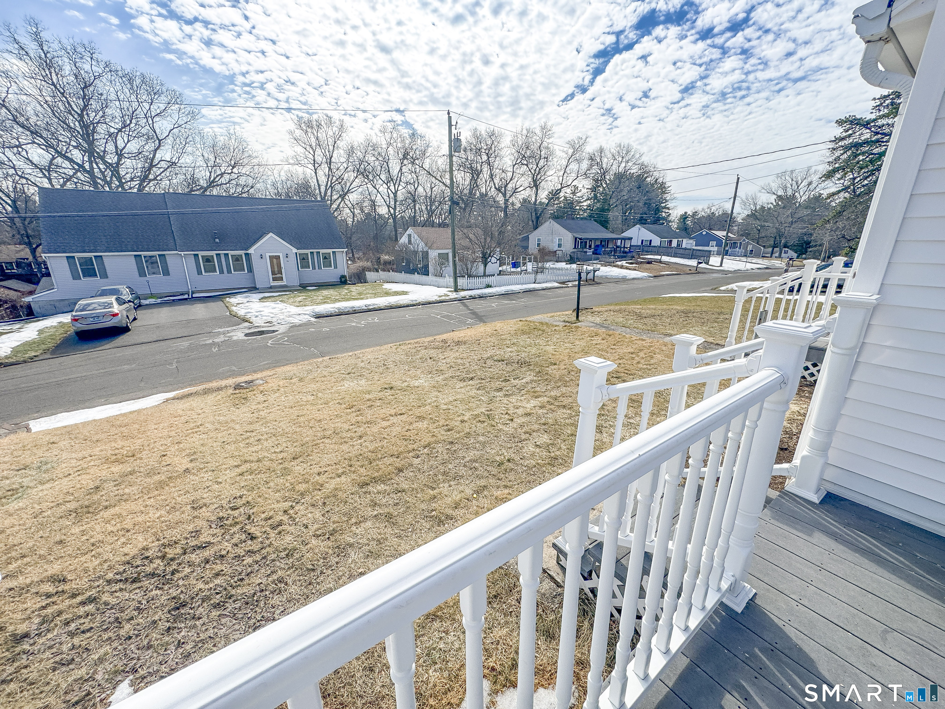 15 Pine Hill Road Enfield, CT 06082 - Photo 8 of 36