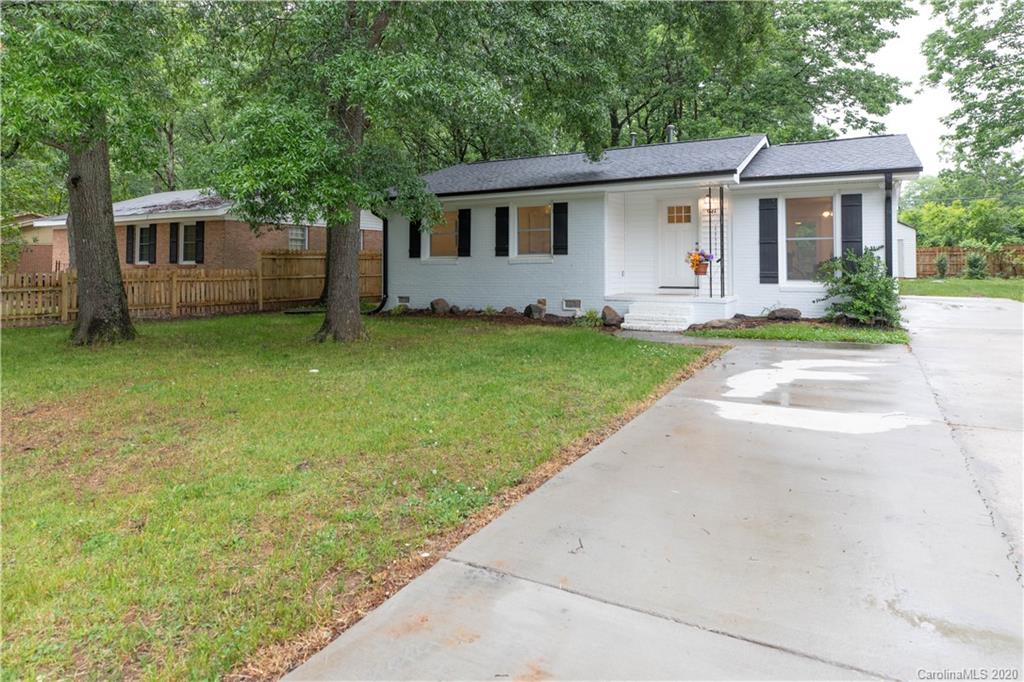 941 Pebble Road Rock Hill, SC 29730 - Photo 1 of 19 Gallery Image 1