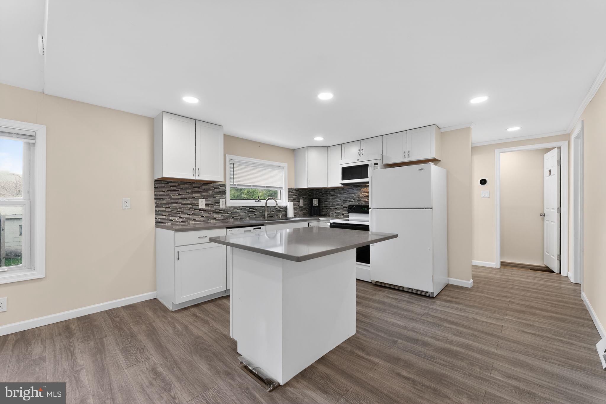 617 Bittinger Road Swanton, MD 21561 - Photo 14 of 37 Kitchen