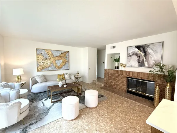 $2,249,000 | 18 Decente, Irvine, CA 92614