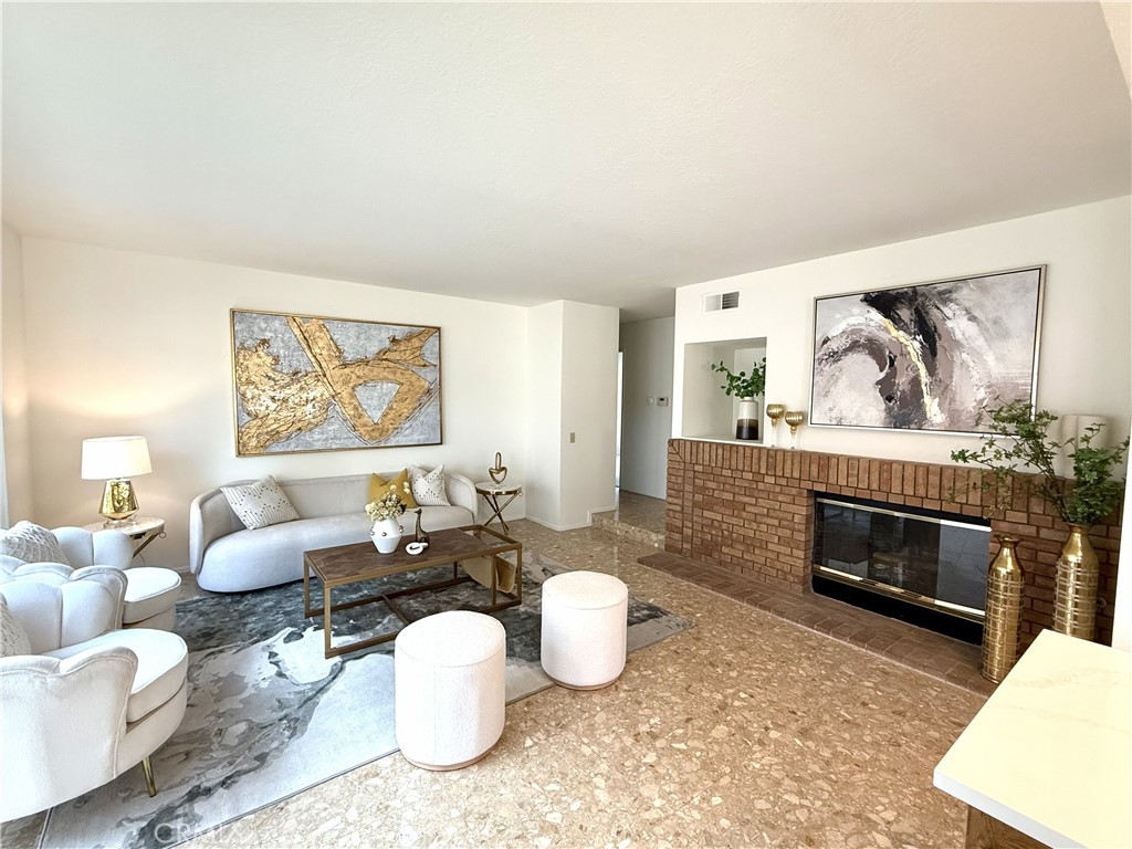 18 Decente Irvine, CA 92614 - Photo 12 of 27