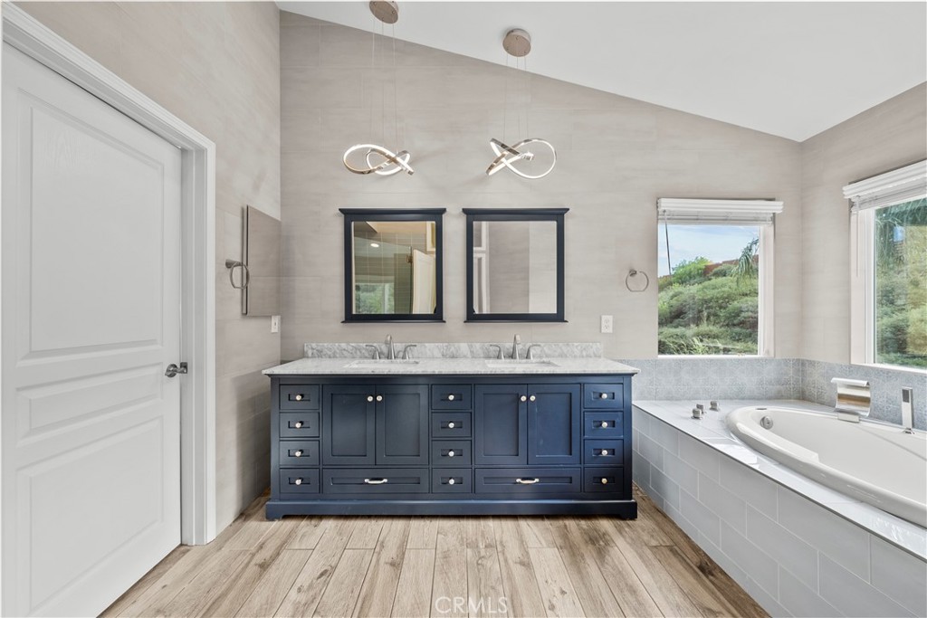 20250 Wynfreed Lane Porter Ranch, CA 91326 - Photo 26 of 72 Remodeled primary bathroom