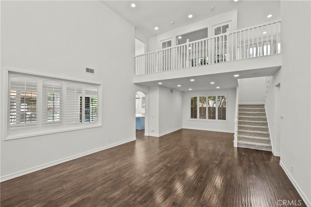 20250 Wynfreed Lane Porter Ranch, CA 91326 - Photo 5 of 72