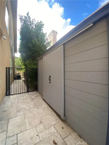 $1,690,000 | 20250 Wynfreed Lane, Porter Ranch, CA 91326