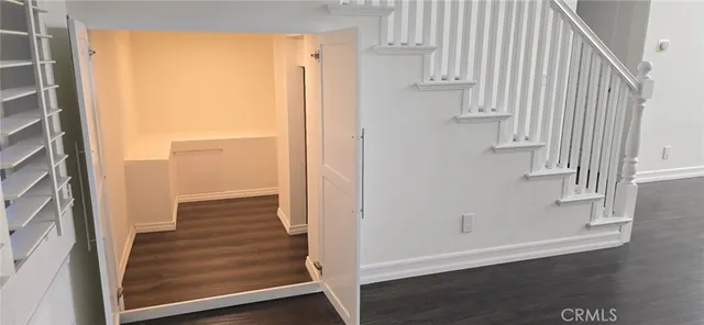 $1,690,000 | 20250 Wynfreed Lane, Porter Ranch, CA 91326