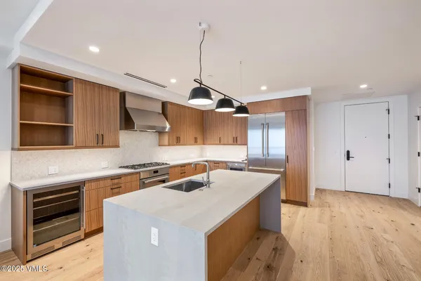 $2,895,000 | 38460 Hwy 6 Avon Co 81620, Unit 427, Avon, CO 81620