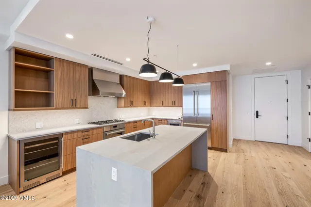 $2,795,000 | 38460 Hwy 6 Avon Co 81620, Unit 427, Avon, CO 81620