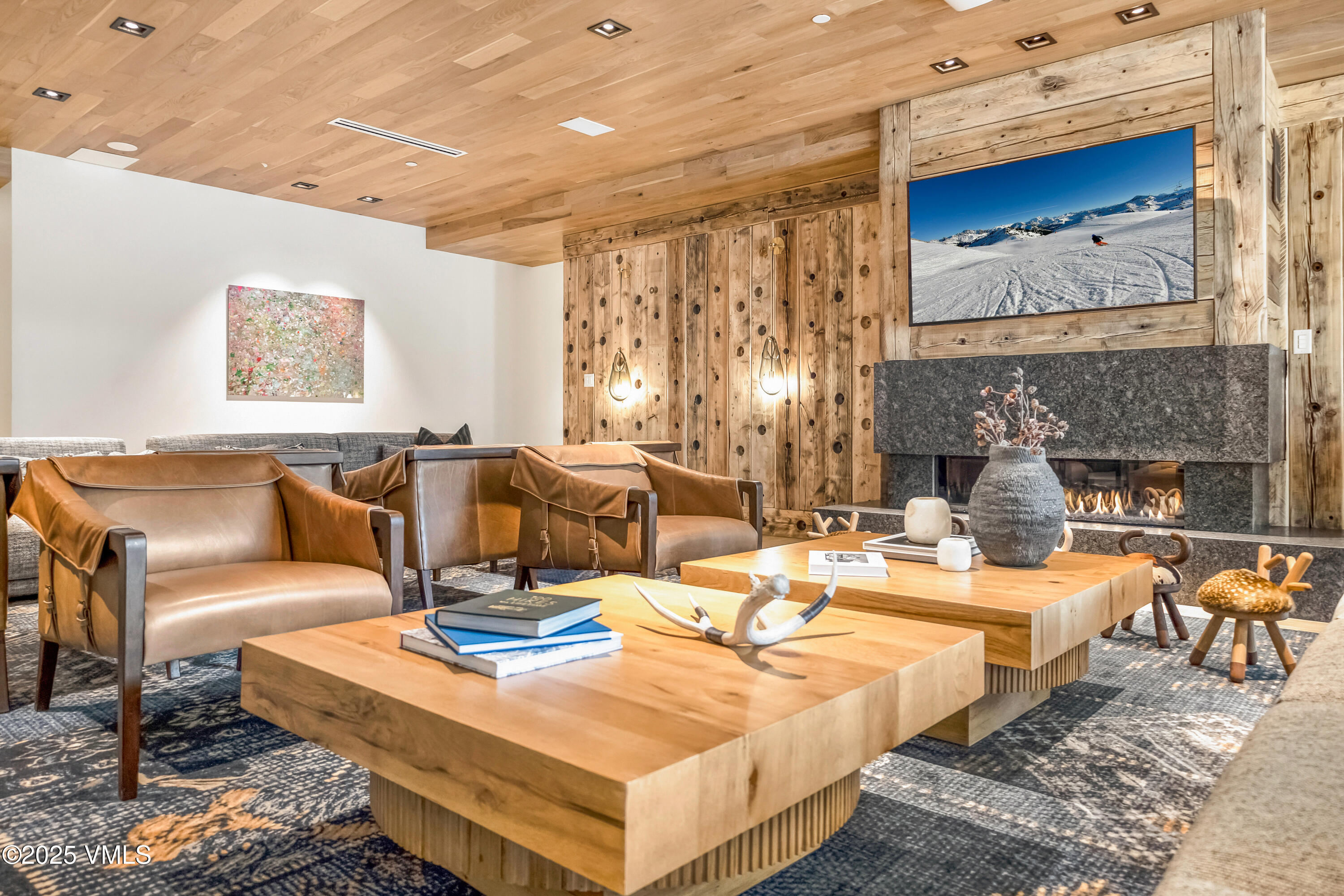 38460 Hwy 6 Avon Co 81620, Unit 427 Avon, CO 81620 - Photo 14 of 33 4-Hygge Room