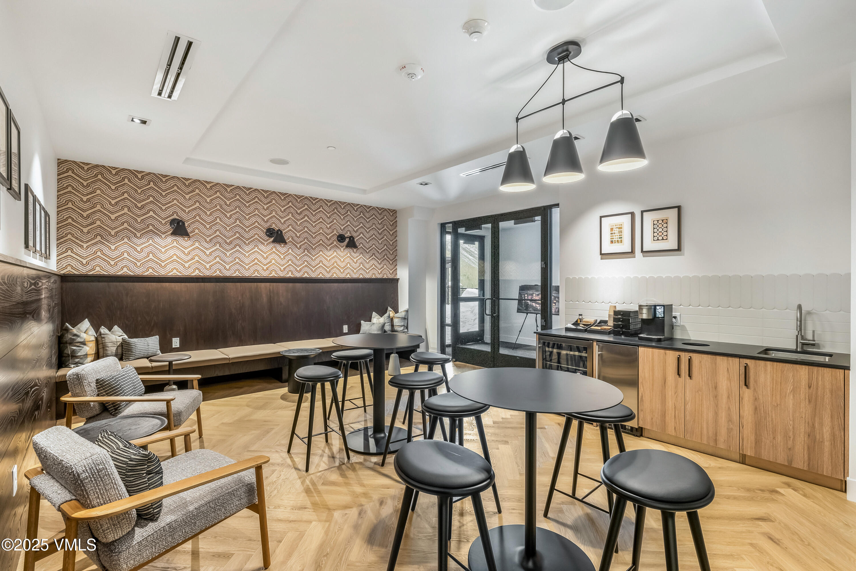 38460 Hwy 6 Avon Co 81620, Unit 427 Avon, CO 81620 - Photo 15 of 33 4E2A6135_1