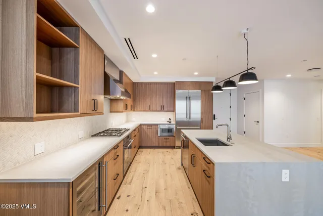 $2,795,000 | 38460 Hwy 6 Avon Co 81620, Unit 427, Avon, CO 81620