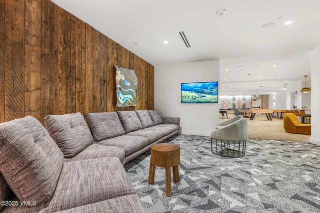 $2,795,000 | 38460 Hwy 6 Avon Co 81620, Unit 427, Avon, CO 81620