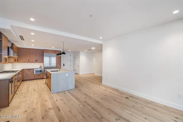 $2,795,000 | 38460 Hwy 6 Avon Co 81620, Unit 427, Avon, CO 81620