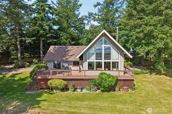 $830,000 | 4181 South Eagle Ridge Drive, Camano Island, WA 98282