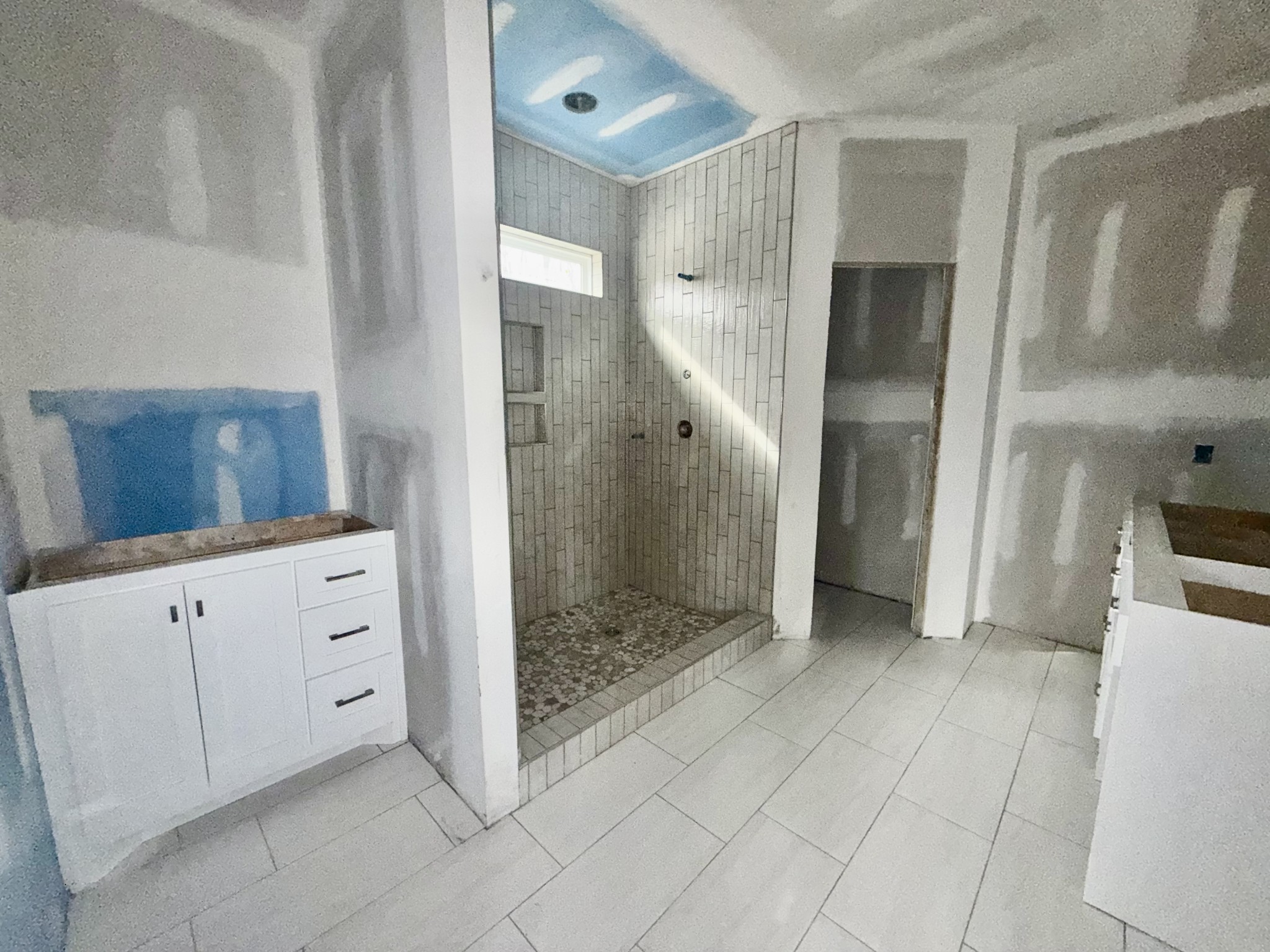 670 North Ballard Road Manchester, TN 37355 - Photo 18 of 22 a bathroom with a shower and a sink