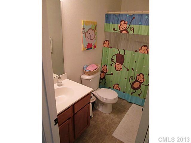 8728 Chalkstone Road Charlotte, NC 28216 - Photo 15 of 16 Gallery Image 15