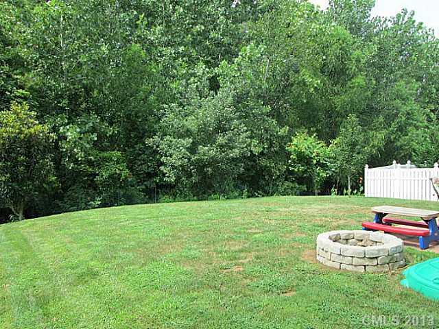 8728 Chalkstone Road Charlotte, NC 28216 - Photo 16 of 16 Gallery Image 16
