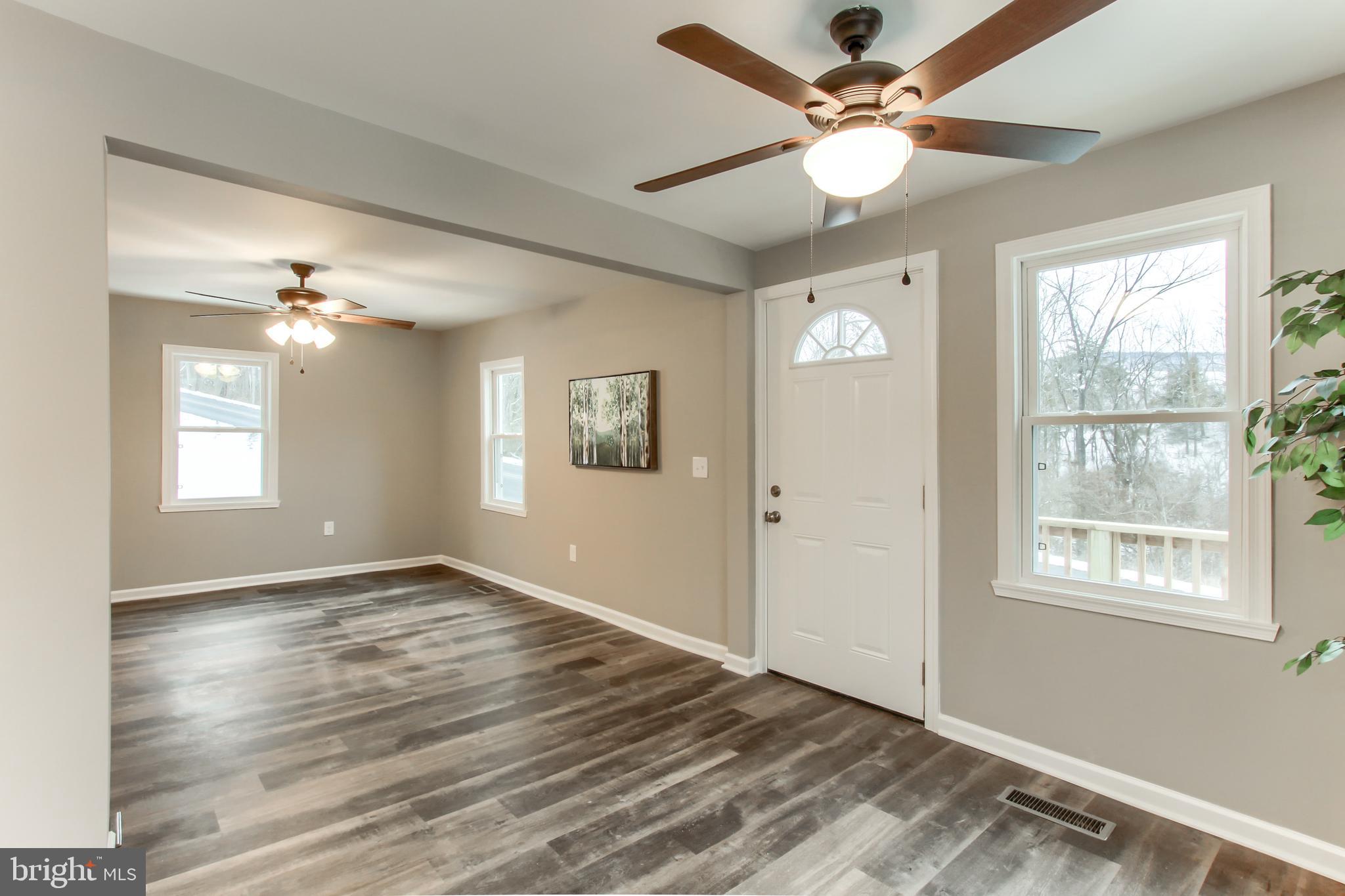 221 Stone Church Road Carlisle, PA 17015 - Photo 5 of 35 Gallery Image 5