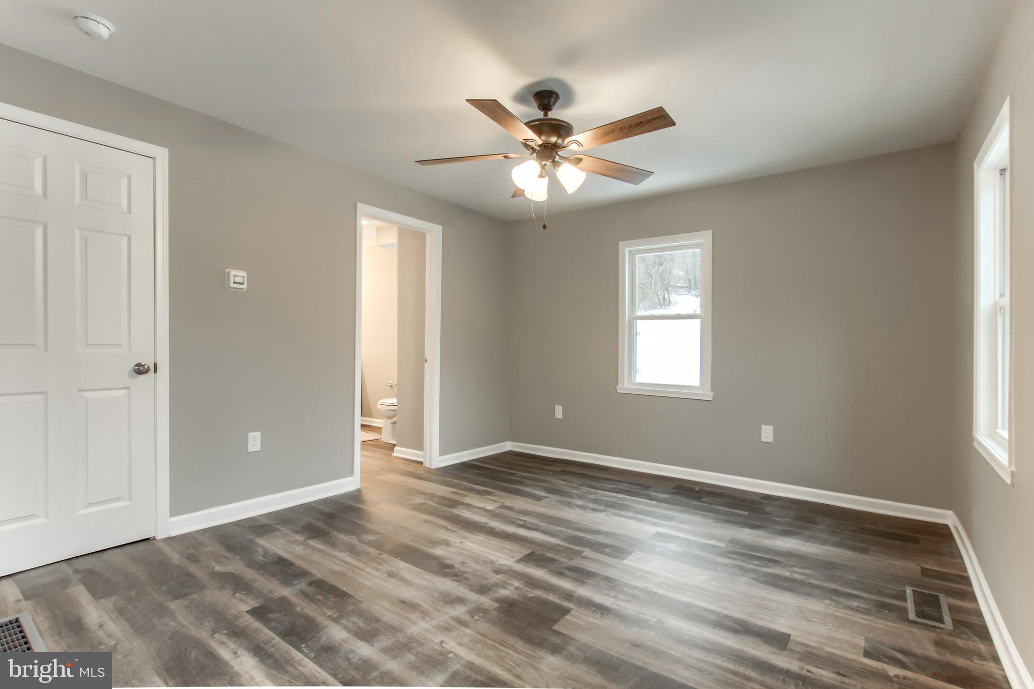 221 Stone Church Road Carlisle, PA 17015 - Photo 7 of 35 Gallery Image 7