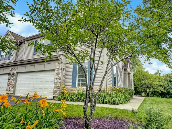 $3,000 | 1089 Ellsworth Drive, Grayslake, IL 60030