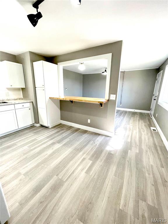 919 Mulberry Street, Unit 127 Highland, IL 62249 - Photo 6 of 15